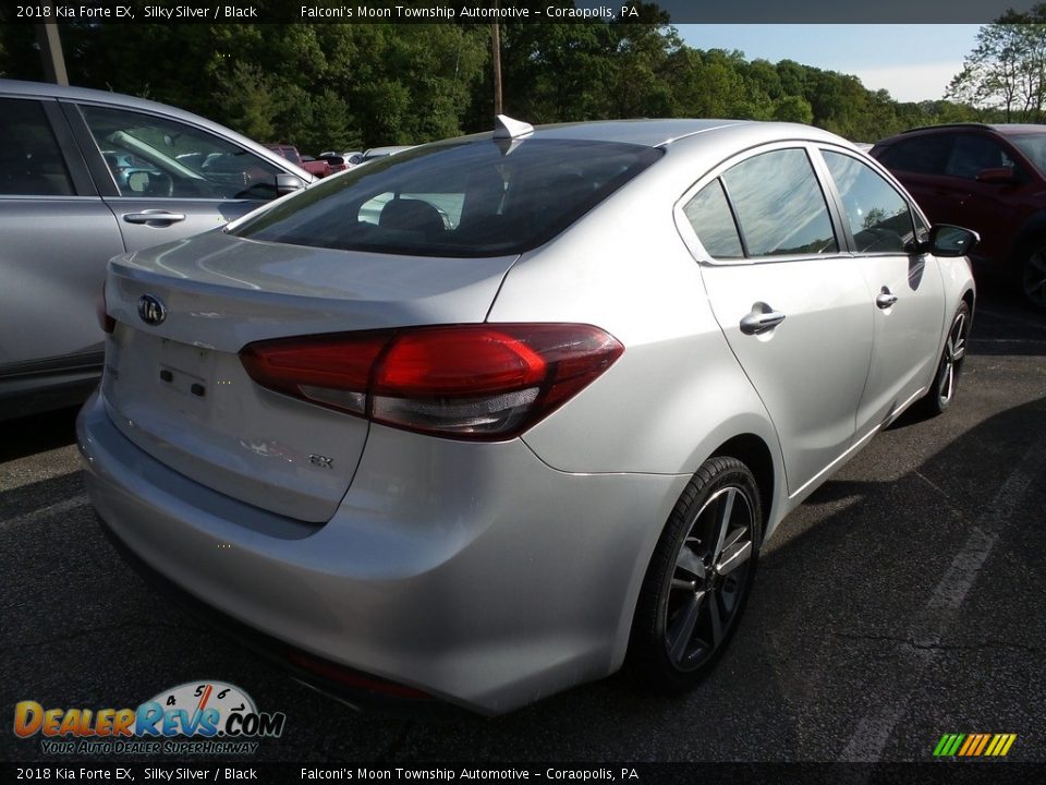 2018 Kia Forte EX Silky Silver / Black Photo #4