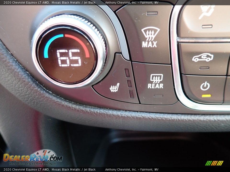 2020 Chevrolet Equinox LT AWD Mosaic Black Metallic / Jet Black Photo #17