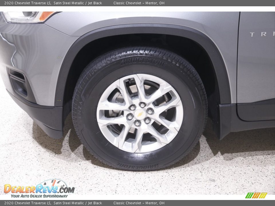 2020 Chevrolet Traverse LS Wheel Photo #21