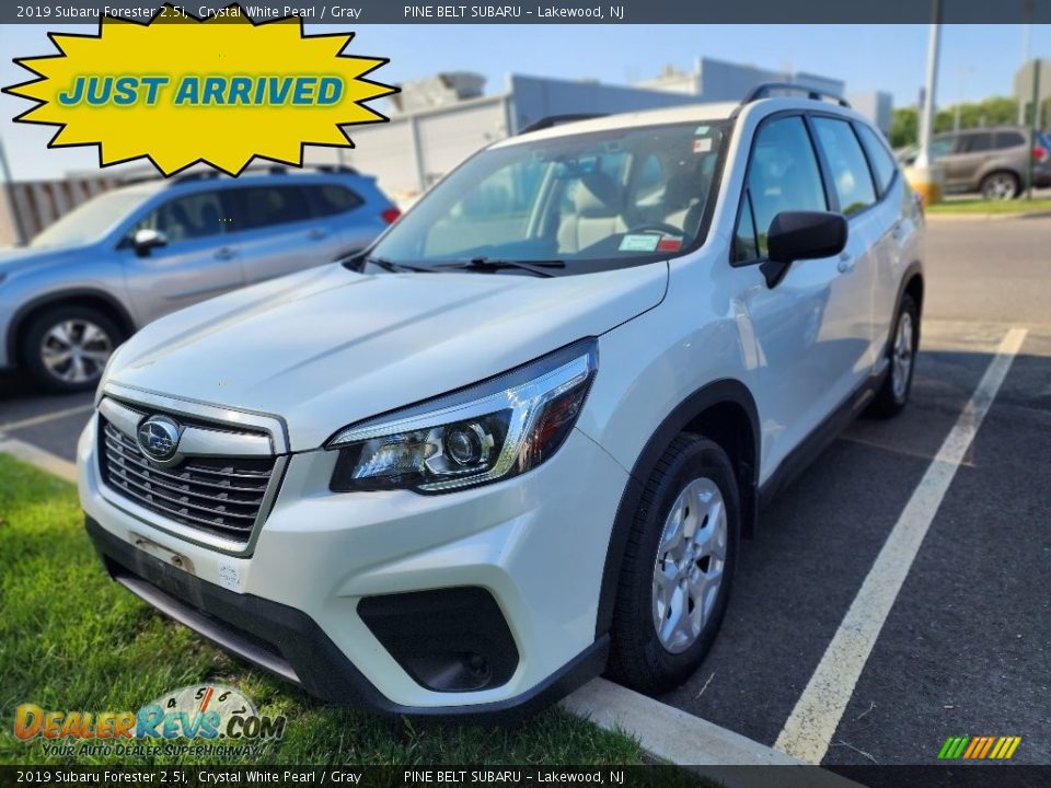 2019 Subaru Forester 2.5i Crystal White Pearl / Gray Photo #1