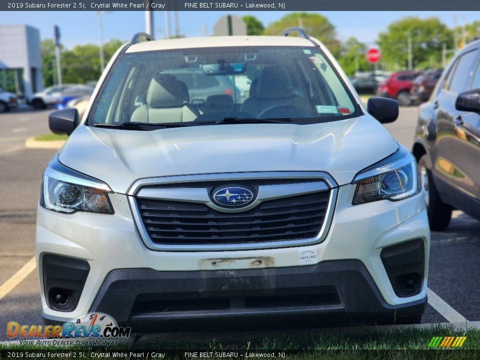 2019 Subaru Forester 2.5i Crystal White Pearl / Gray Photo #2