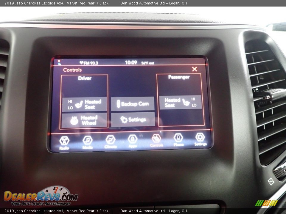 2019 Jeep Cherokee Latitude 4x4 Velvet Red Pearl / Black Photo #3