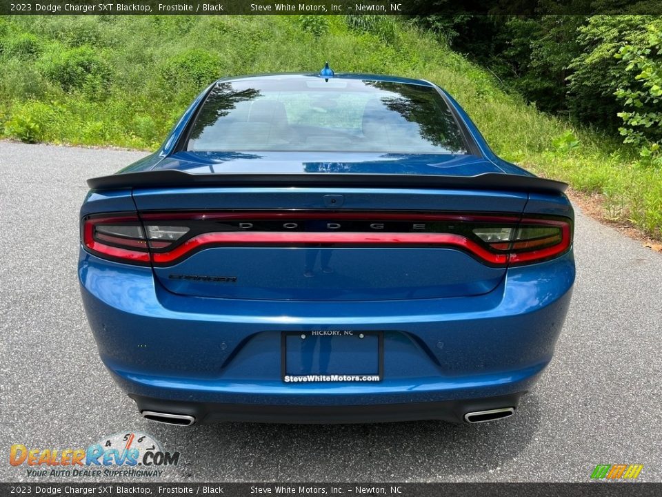 2023 Dodge Charger SXT Blacktop Frostbite / Black Photo #7