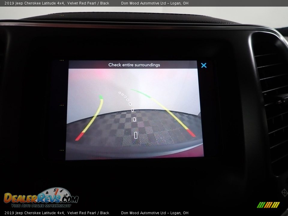 2019 Jeep Cherokee Latitude 4x4 Velvet Red Pearl / Black Photo #4