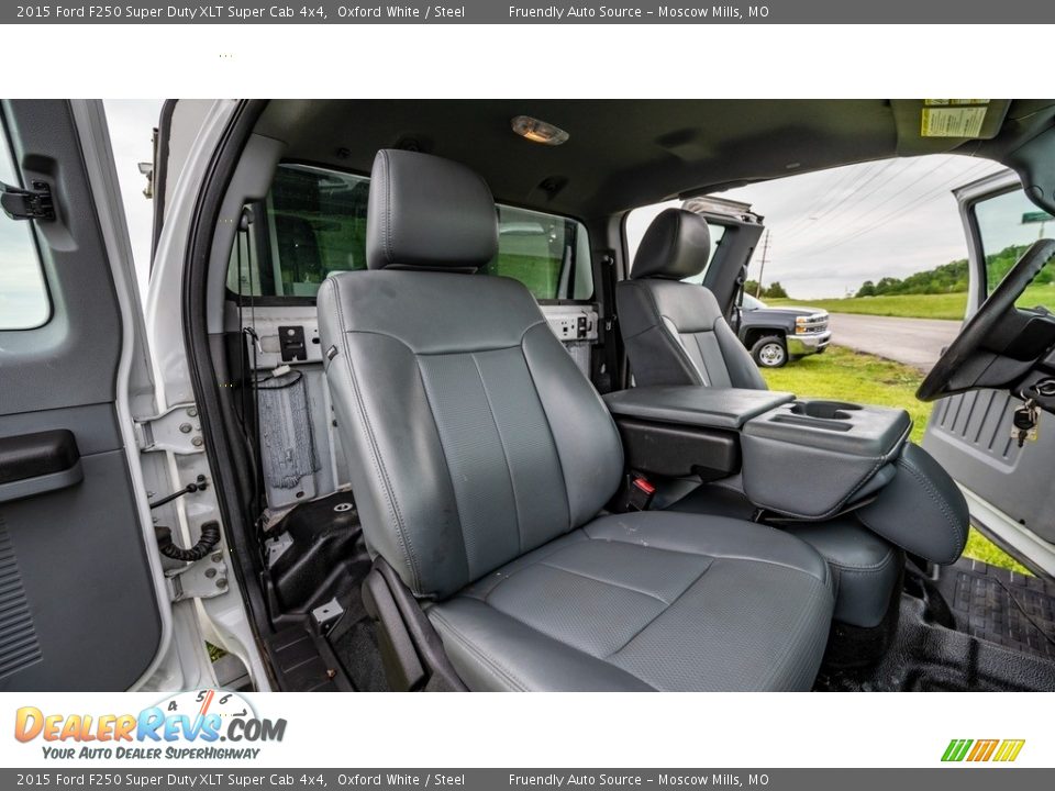 2015 Ford F250 Super Duty XLT Super Cab 4x4 Oxford White / Steel Photo #27