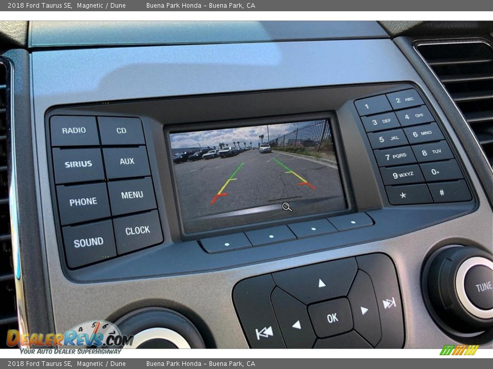 Controls of 2018 Ford Taurus SE Photo #21