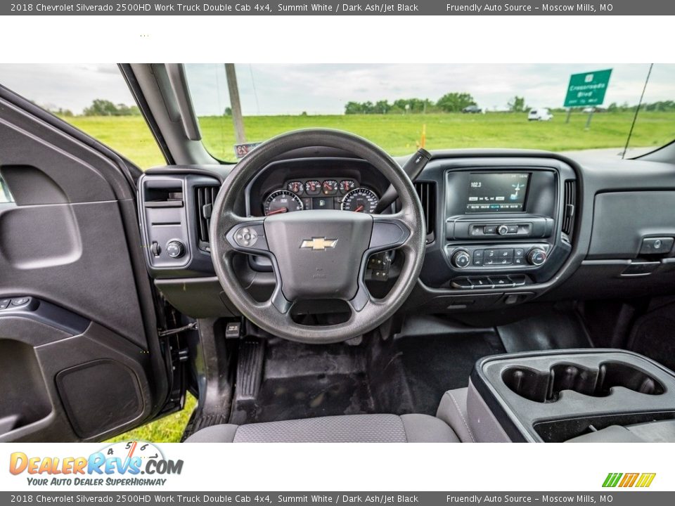 Dashboard of 2018 Chevrolet Silverado 2500HD Work Truck Double Cab 4x4 Photo #27