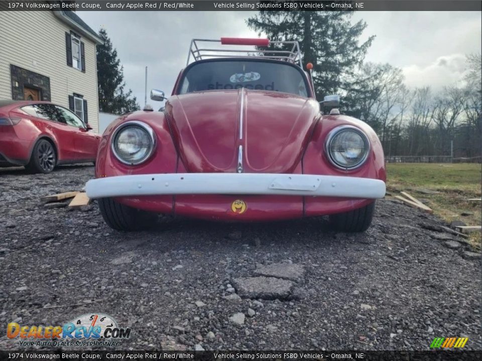 1974 Volkswagen Beetle Coupe Candy Apple Red / Red/White Photo #5