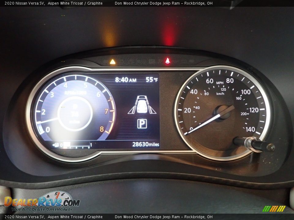 2020 Nissan Versa SV Aspen White Tricoat / Graphite Photo #16