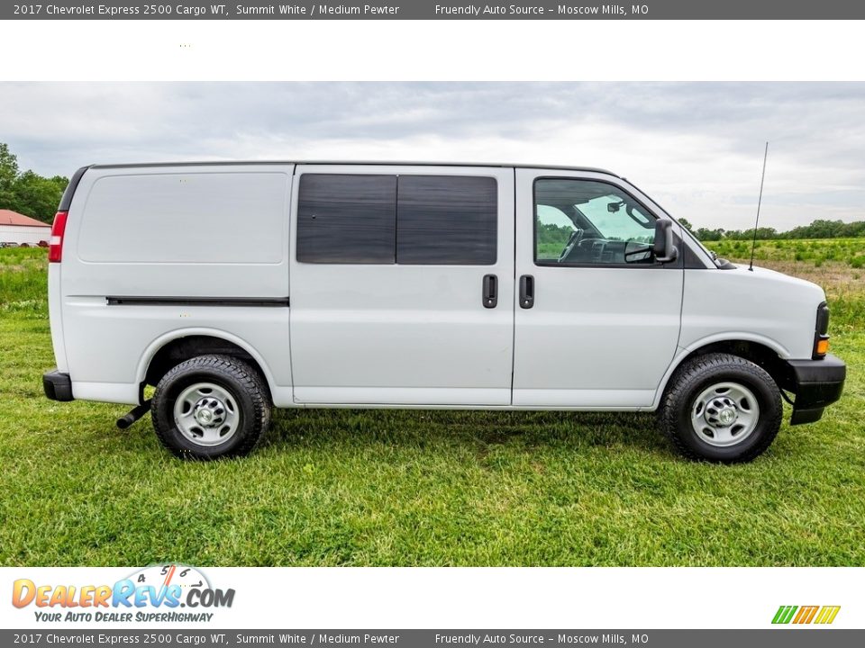 2017 Chevrolet Express 2500 Cargo WT Summit White / Medium Pewter Photo #3