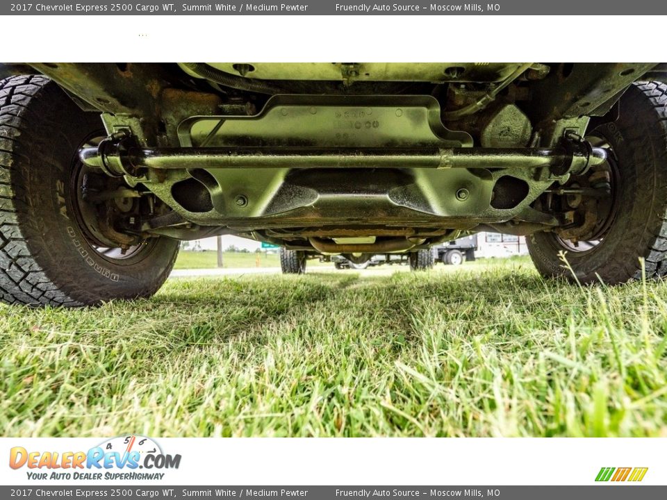 2017 Chevrolet Express 2500 Cargo WT Summit White / Medium Pewter Photo #10