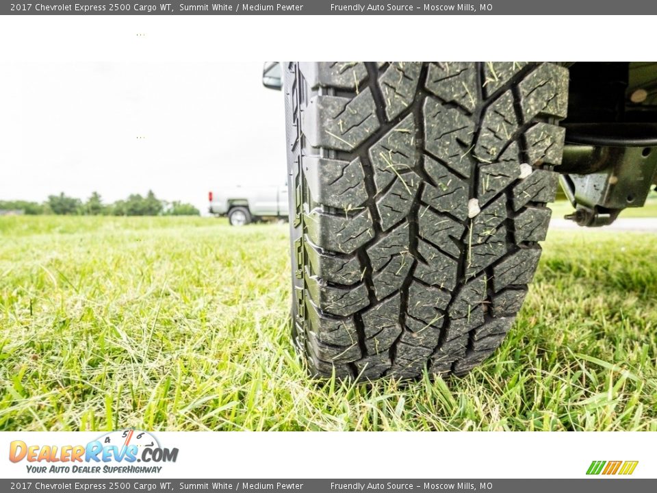 2017 Chevrolet Express 2500 Cargo WT Summit White / Medium Pewter Photo #14