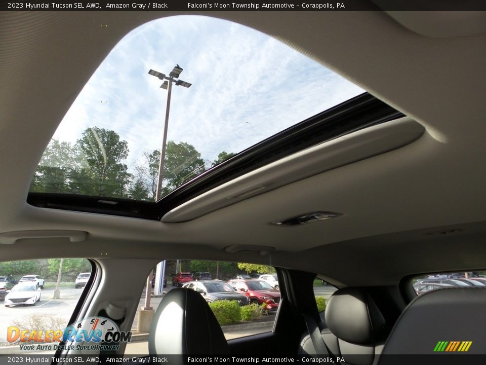 Sunroof of 2023 Hyundai Tucson SEL AWD Photo #15