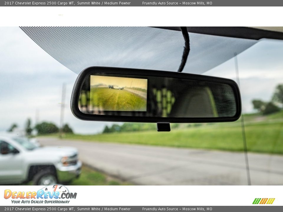 2017 Chevrolet Express 2500 Cargo WT Summit White / Medium Pewter Photo #28