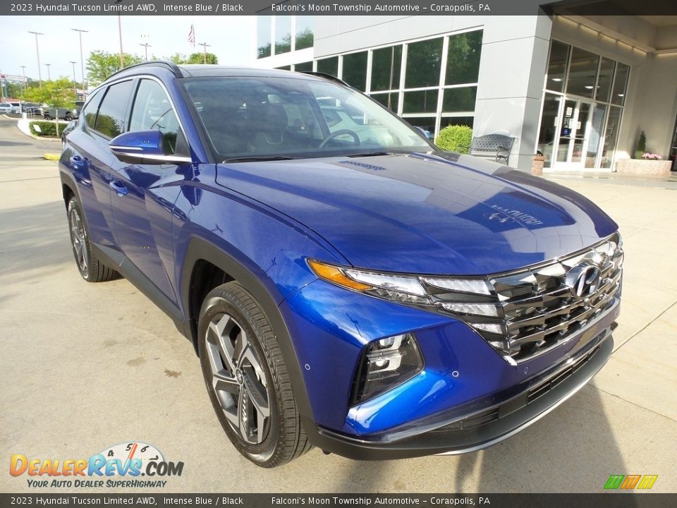 Front 3/4 View of 2023 Hyundai Tucson Limited AWD Photo #9