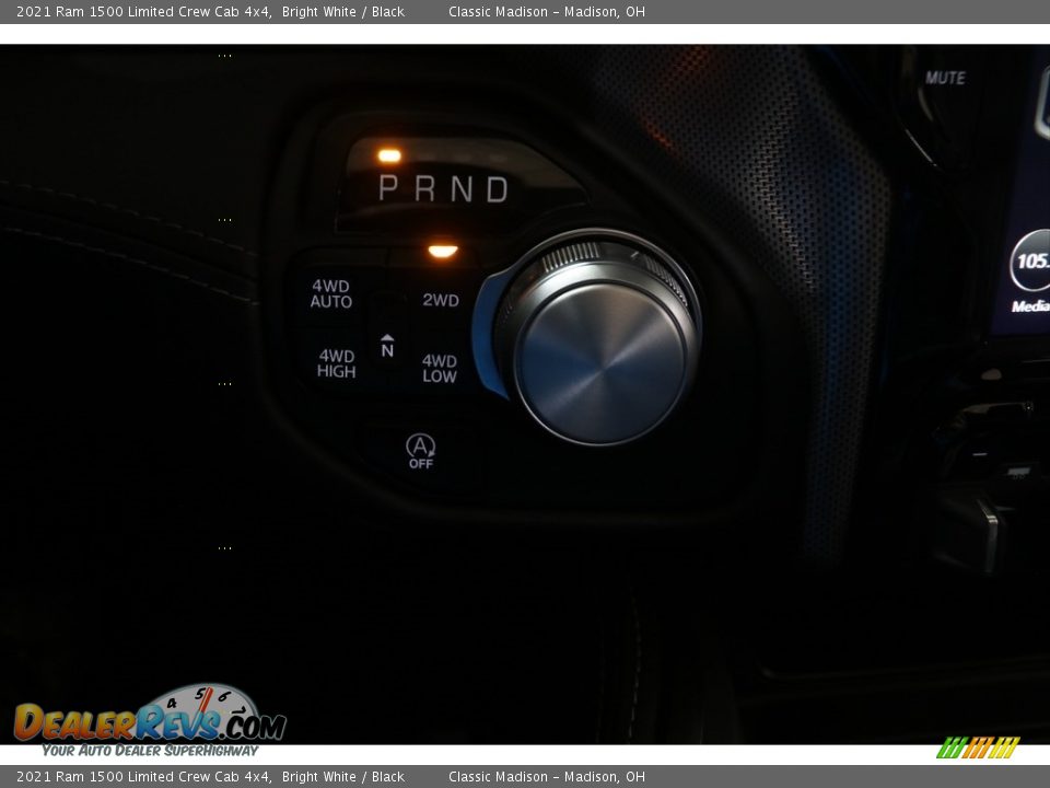 2021 Ram 1500 Limited Crew Cab 4x4 Bright White / Black Photo #18