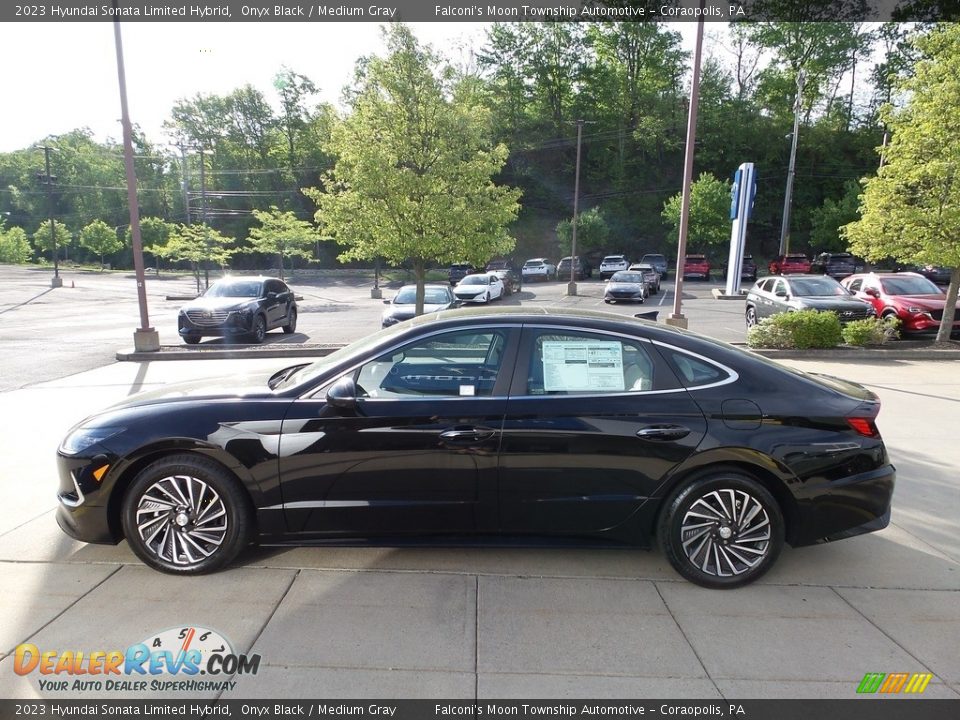 2023 Hyundai Sonata Limited Hybrid Onyx Black / Medium Gray Photo #5