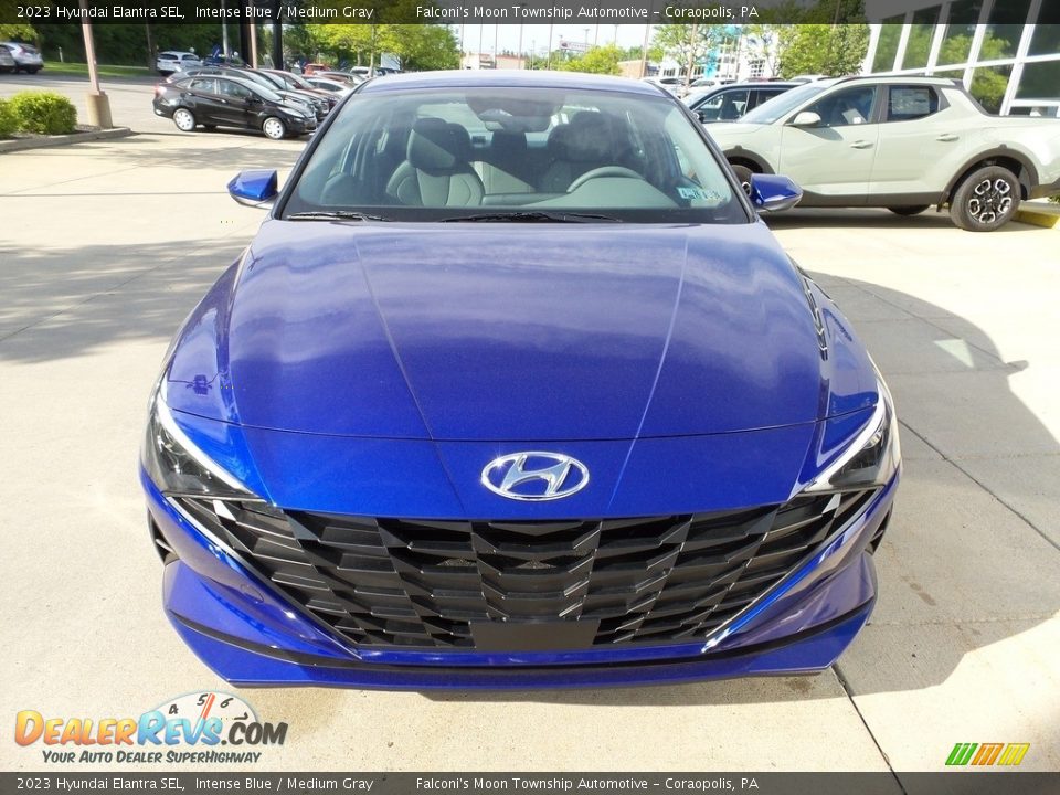2023 Hyundai Elantra SEL Intense Blue / Medium Gray Photo #8