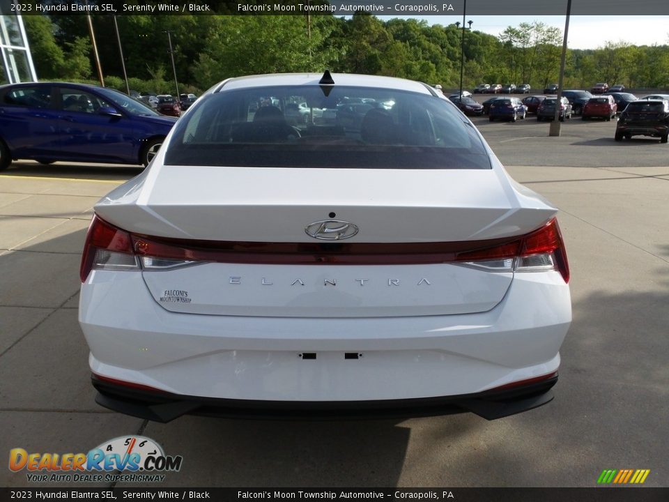 2023 Hyundai Elantra SEL Serenity White / Black Photo #3
