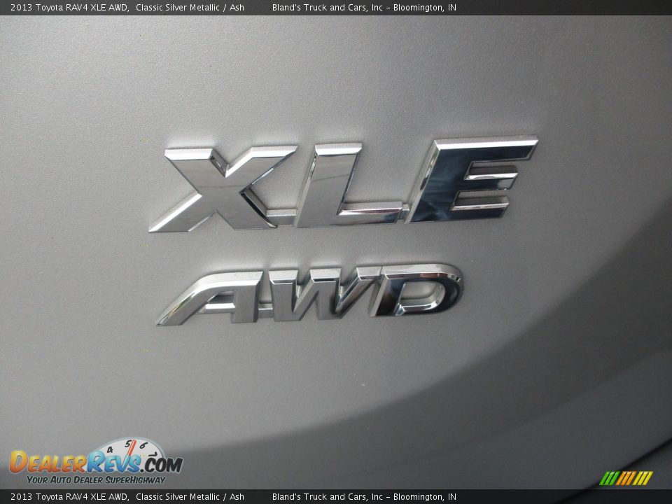 2013 Toyota RAV4 XLE AWD Classic Silver Metallic / Ash Photo #31