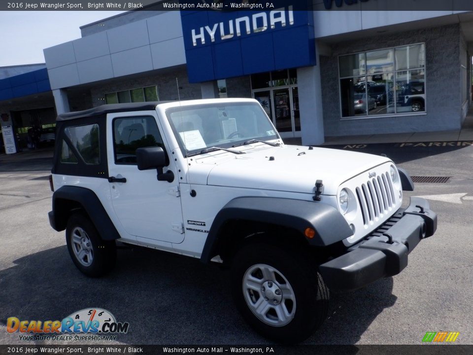 2016 Jeep Wrangler Sport Bright White / Black Photo #1