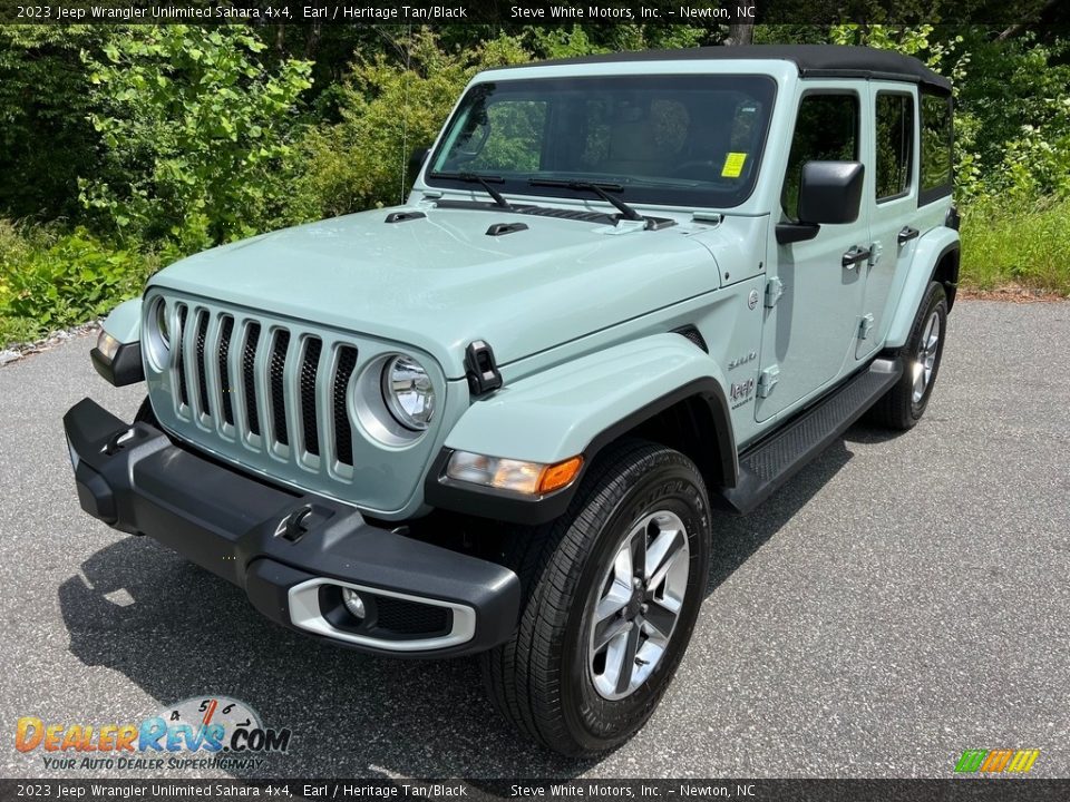 2023 Jeep Wrangler Unlimited Sahara 4x4 Earl / Heritage Tan/Black Photo #2