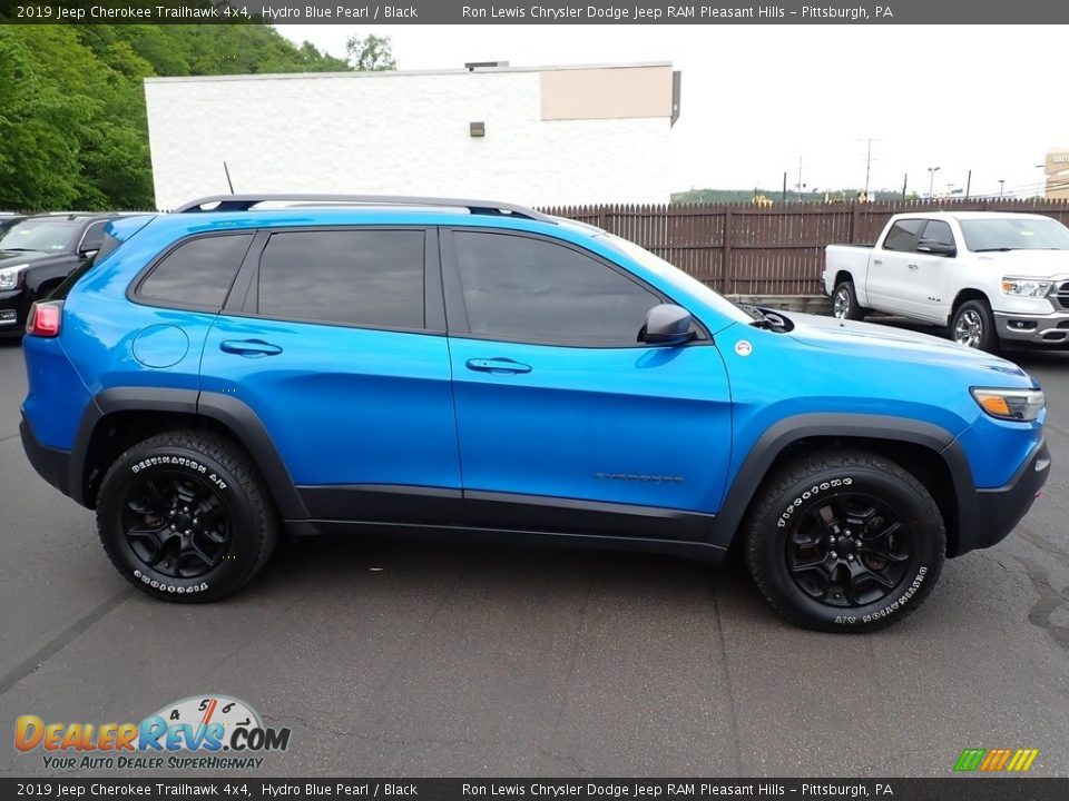 2019 Jeep Cherokee Trailhawk 4x4 Hydro Blue Pearl / Black Photo #7