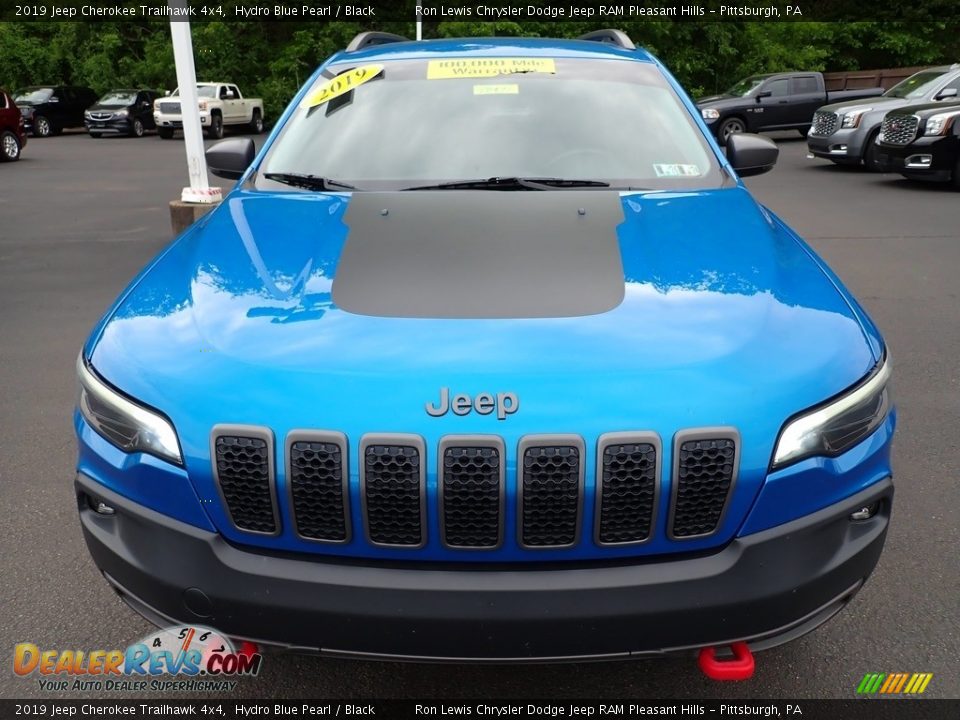 2019 Jeep Cherokee Trailhawk 4x4 Hydro Blue Pearl / Black Photo #9