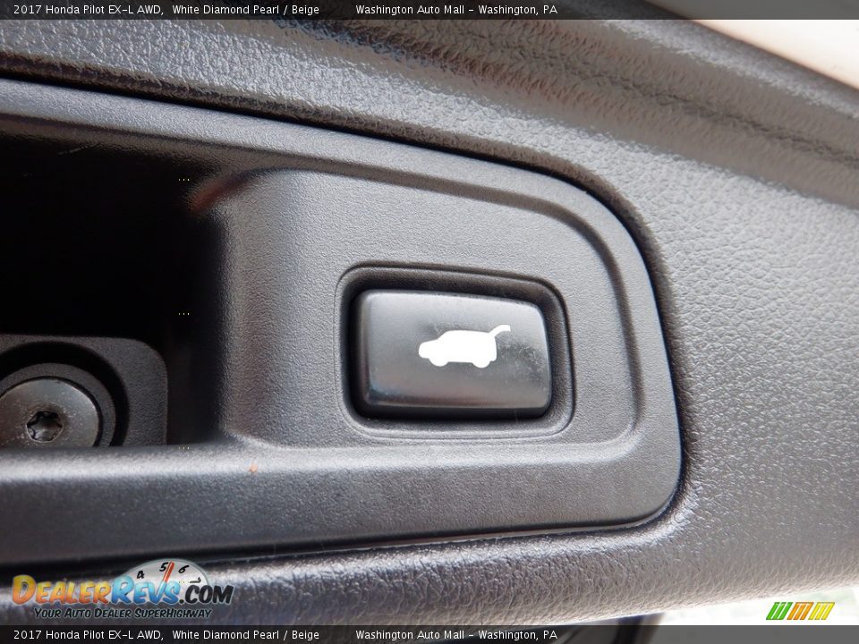 2017 Honda Pilot EX-L AWD White Diamond Pearl / Beige Photo #35
