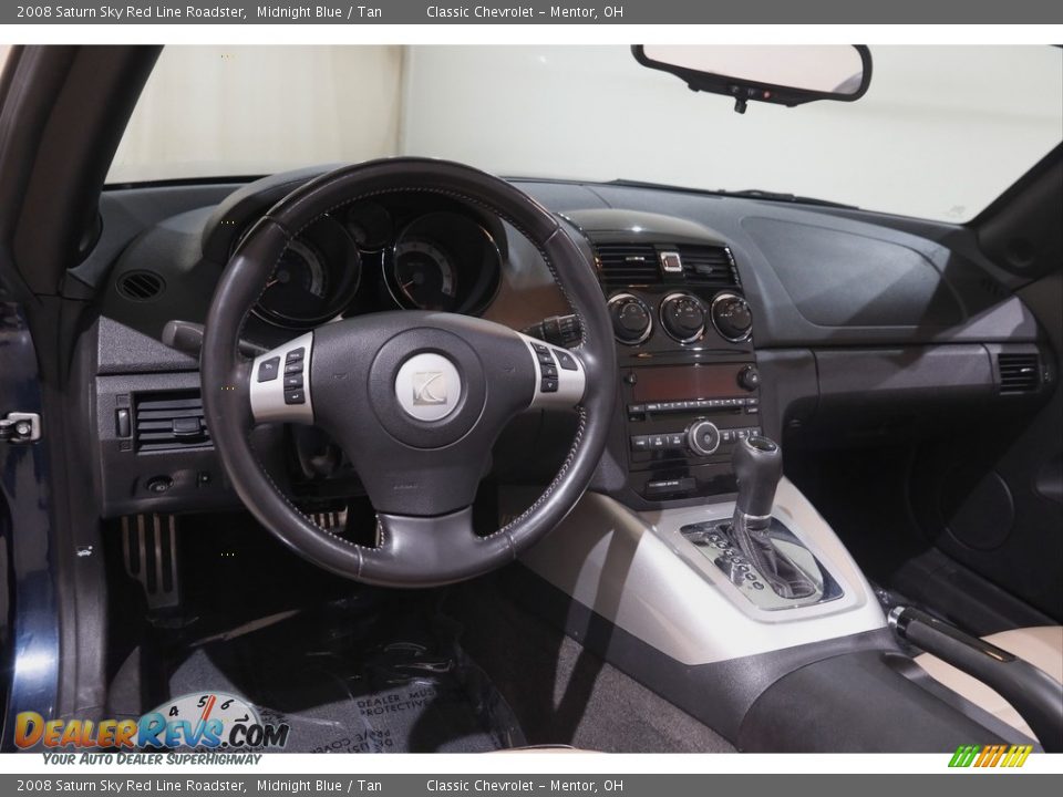 Dashboard of 2008 Saturn Sky Red Line Roadster Photo #7