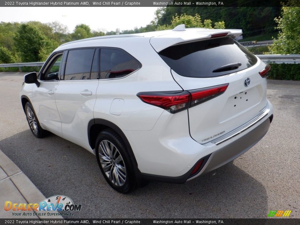 2022 Toyota Highlander Hybrid Platinum AWD Wind Chill Pearl / Graphite Photo #20