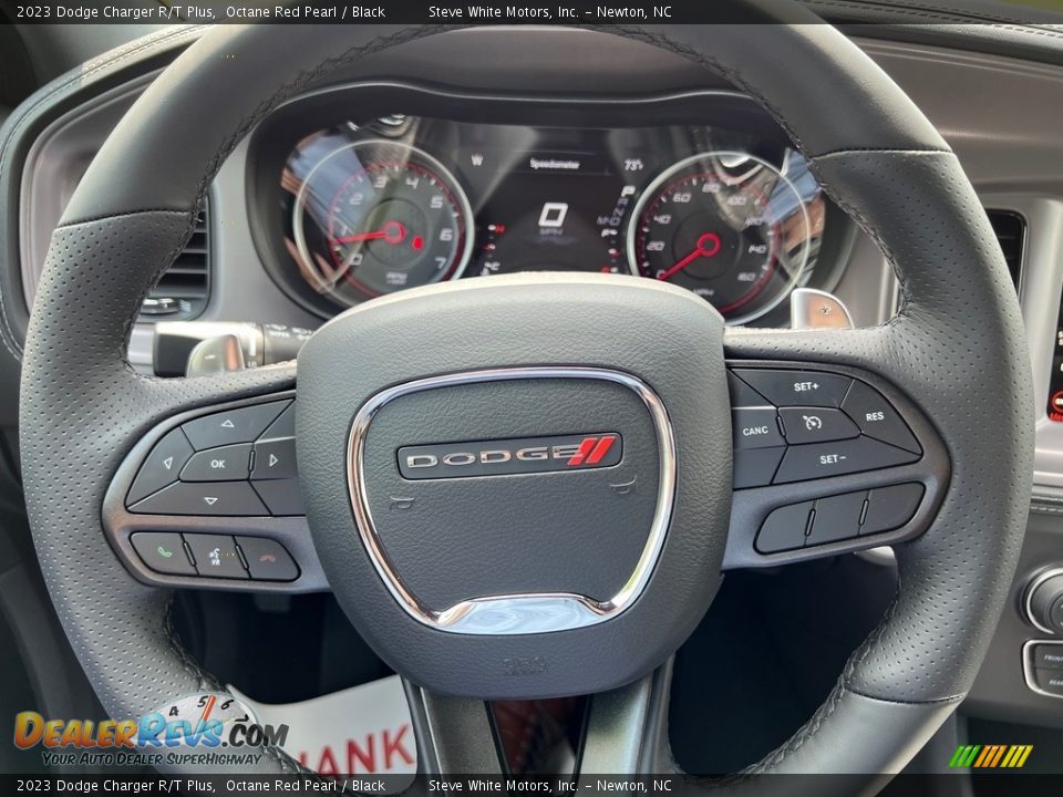 2023 Dodge Charger R/T Plus Steering Wheel Photo #19