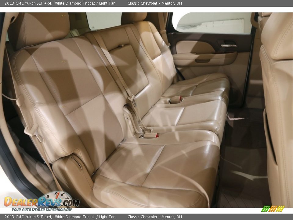 2013 GMC Yukon SLT 4x4 White Diamond Tricoat / Light Tan Photo #12