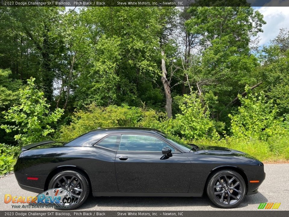 2023 Dodge Challenger SXT Blacktop Pitch Black / Black Photo #5