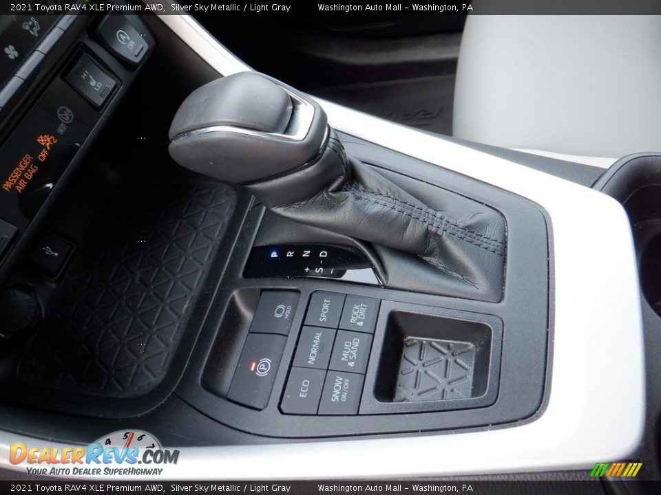 2021 Toyota RAV4 XLE Premium AWD Shifter Photo #8