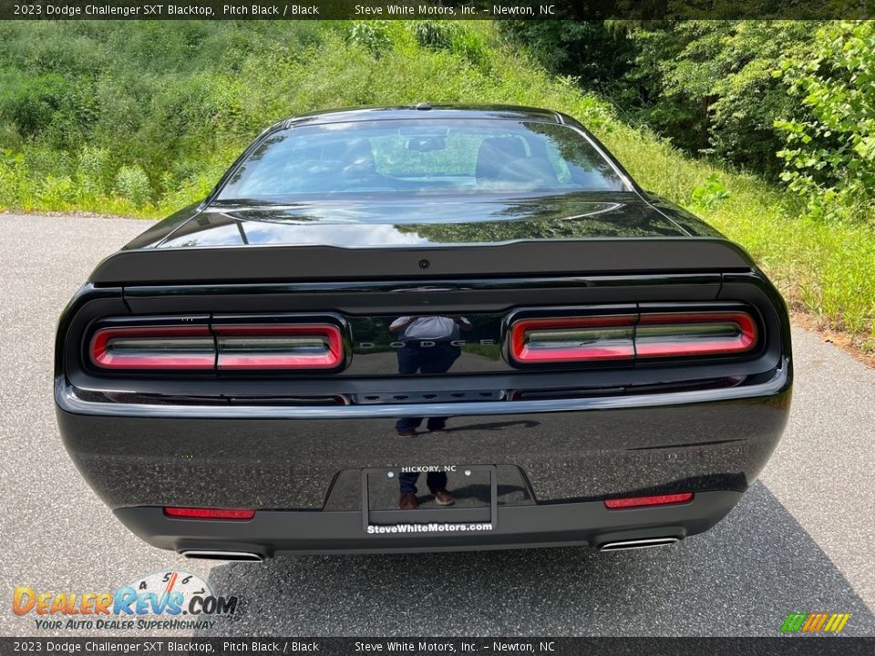 2023 Dodge Challenger SXT Blacktop Pitch Black / Black Photo #7