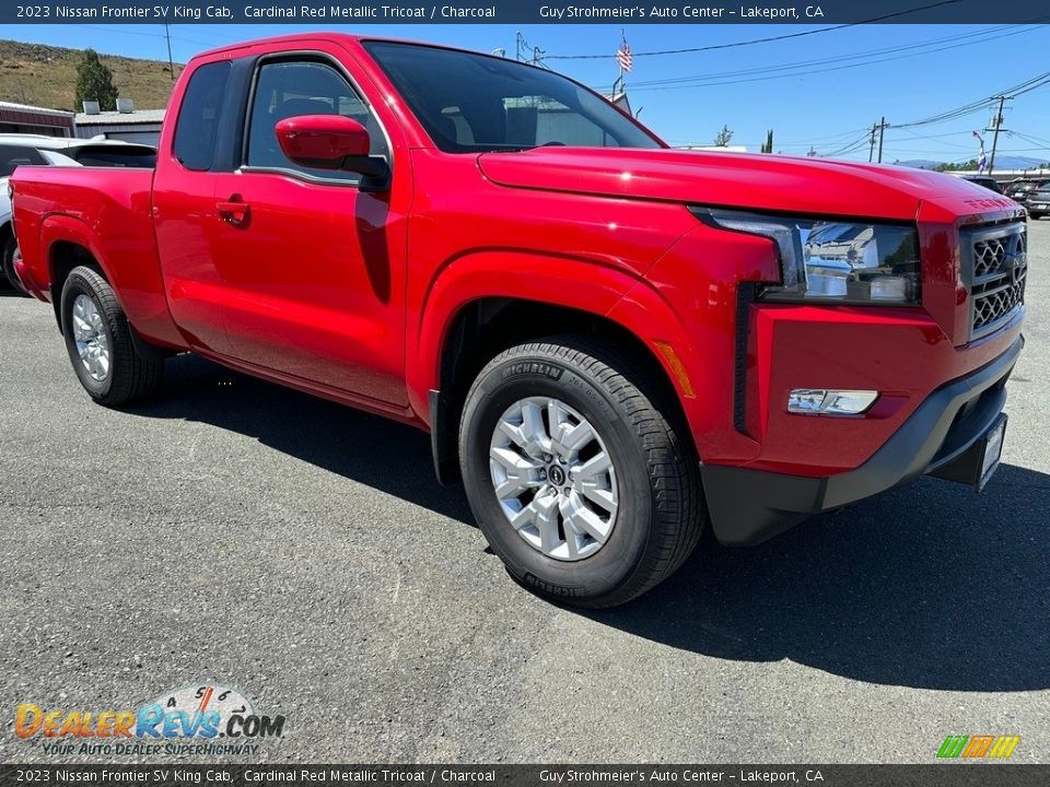 Front 3/4 View of 2023 Nissan Frontier SV King Cab Photo #1