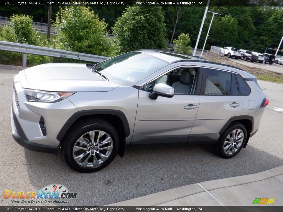 Silver Sky Metallic 2021 Toyota RAV4 XLE Premium AWD Photo #15