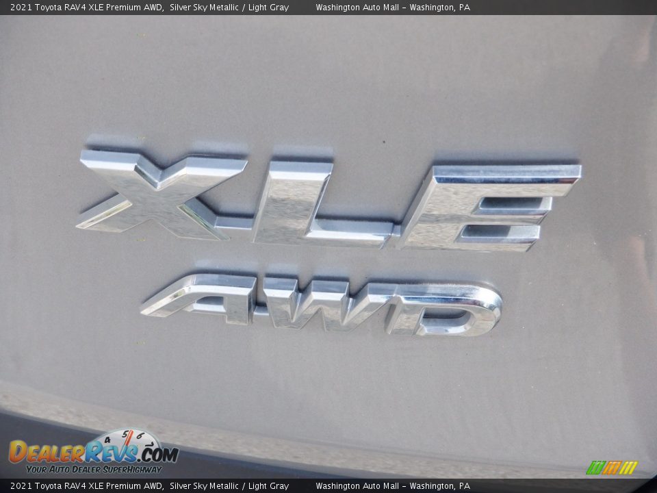 2021 Toyota RAV4 XLE Premium AWD Logo Photo #19