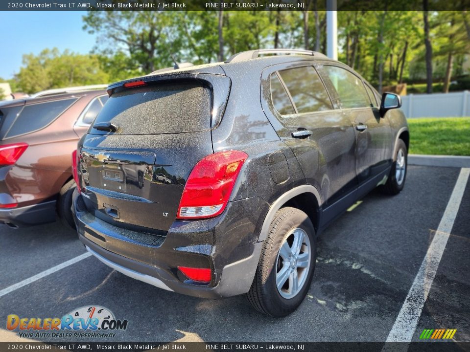 2020 Chevrolet Trax LT AWD Mosaic Black Metallic / Jet Black Photo #4