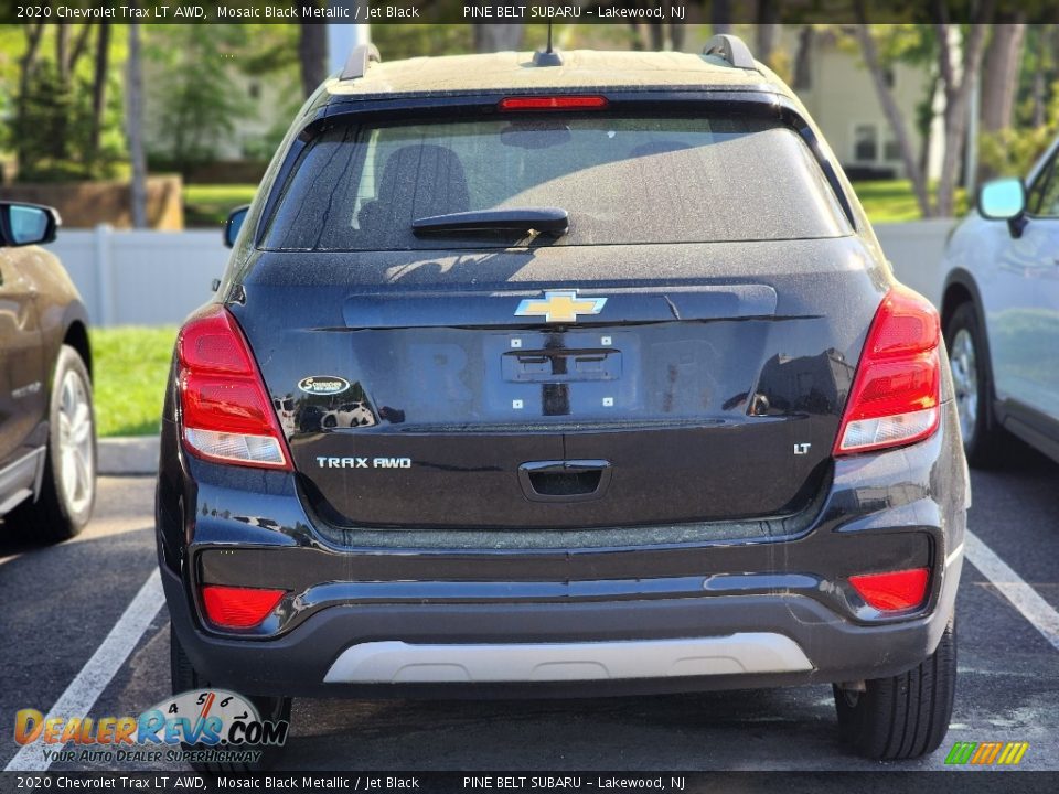 2020 Chevrolet Trax LT AWD Mosaic Black Metallic / Jet Black Photo #5