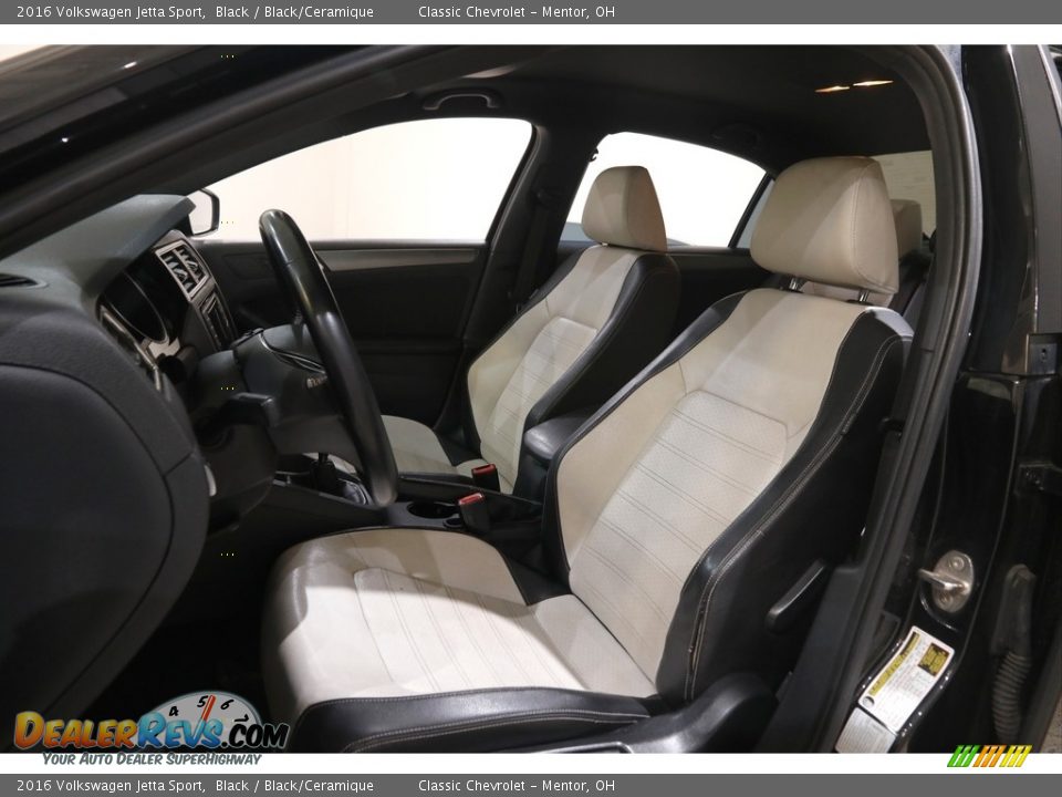 Front Seat of 2016 Volkswagen Jetta Sport Photo #5