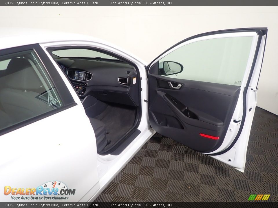 2019 Hyundai Ioniq Hybrid Blue Ceramic White / Black Photo #35