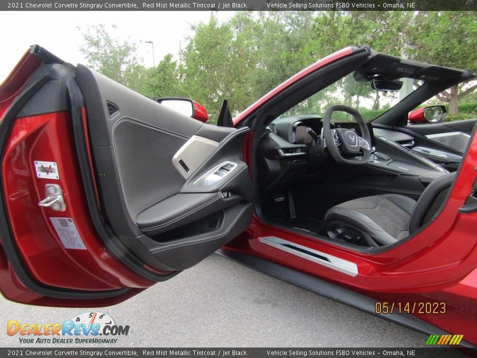 Door Panel of 2021 Chevrolet Corvette Stingray Convertible Photo #5