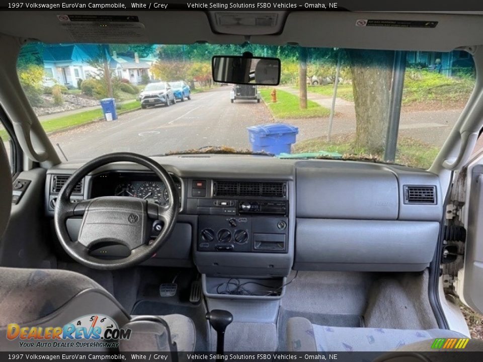 Dashboard of 1997 Volkswagen EuroVan Campmobile Photo #1