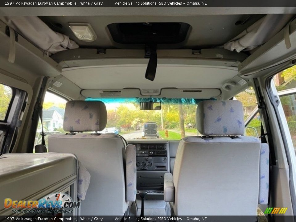 Rear Seat of 1997 Volkswagen EuroVan Campmobile Photo #7