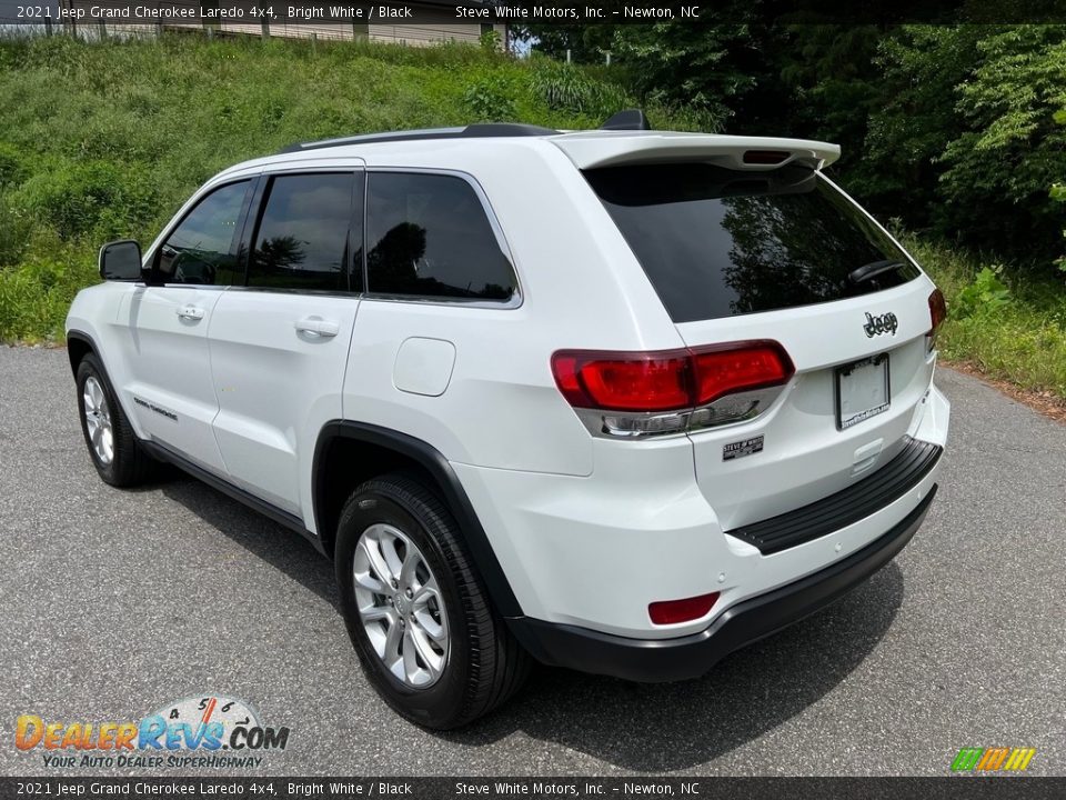 2021 Jeep Grand Cherokee Laredo 4x4 Bright White / Black Photo #8