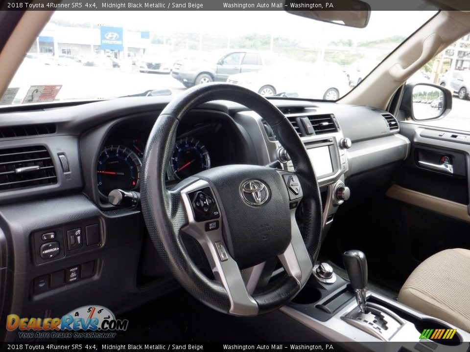 2018 Toyota 4Runner SR5 4x4 Midnight Black Metallic / Sand Beige Photo #12