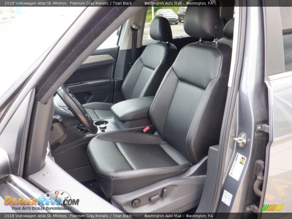 Front Seat of 2018 Volkswagen Atlas SE 4Motion Photo #13