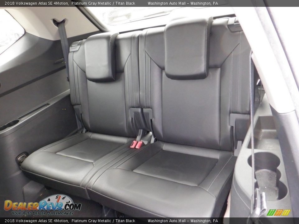 Rear Seat of 2018 Volkswagen Atlas SE 4Motion Photo #26